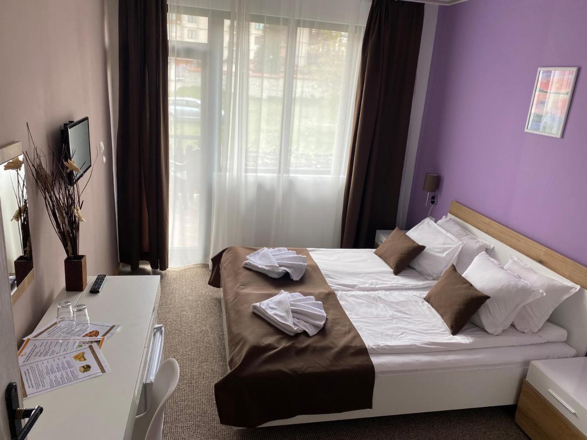 Grami Hotel Банско Экстерьер фото